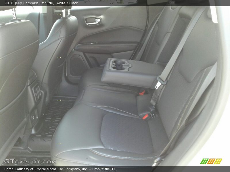 White / Black 2018 Jeep Compass Latitude