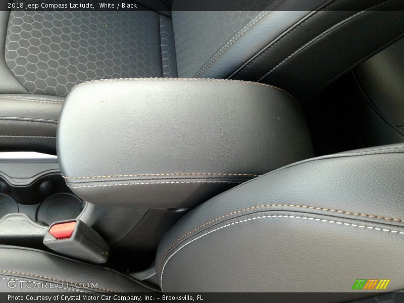 White / Black 2018 Jeep Compass Latitude