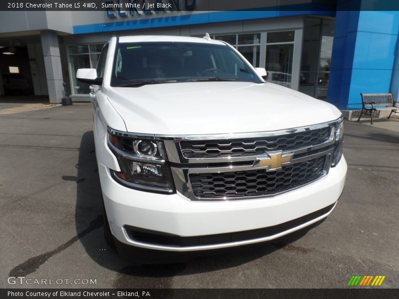 Summit White / Jet Black 2018 Chevrolet Tahoe LS 4WD