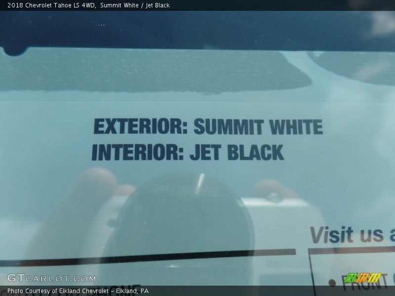 Summit White / Jet Black 2018 Chevrolet Tahoe LS 4WD