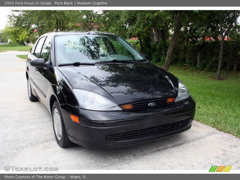Pitch Black / Medium Graphite 2003 Ford Focus LX Sedan