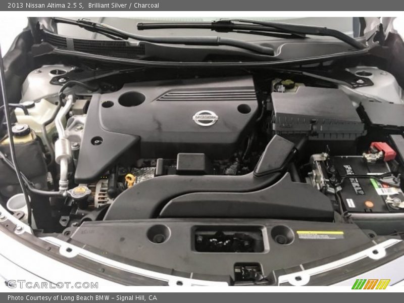 Brilliant Silver / Charcoal 2013 Nissan Altima 2.5 S