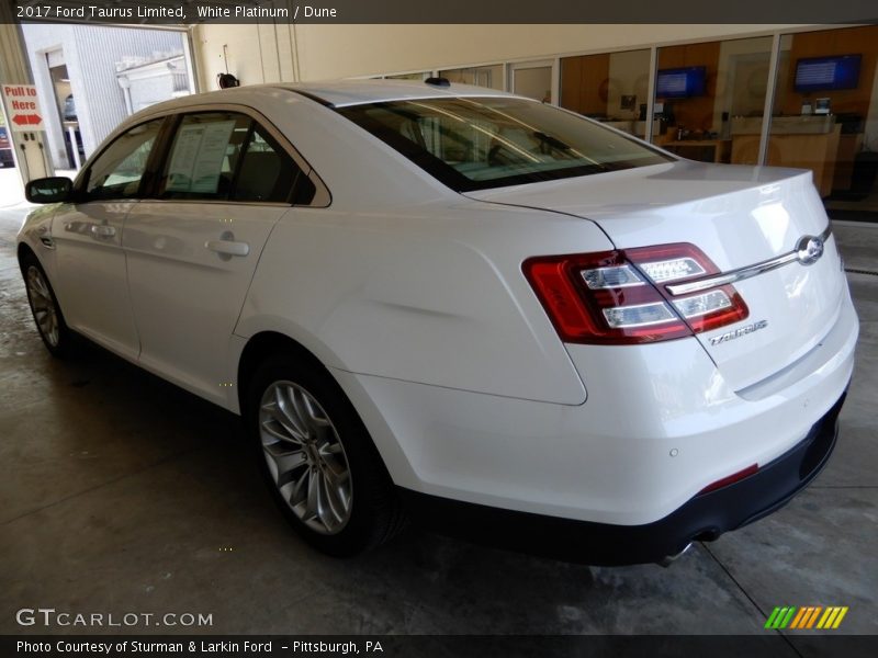 White Platinum / Dune 2017 Ford Taurus Limited