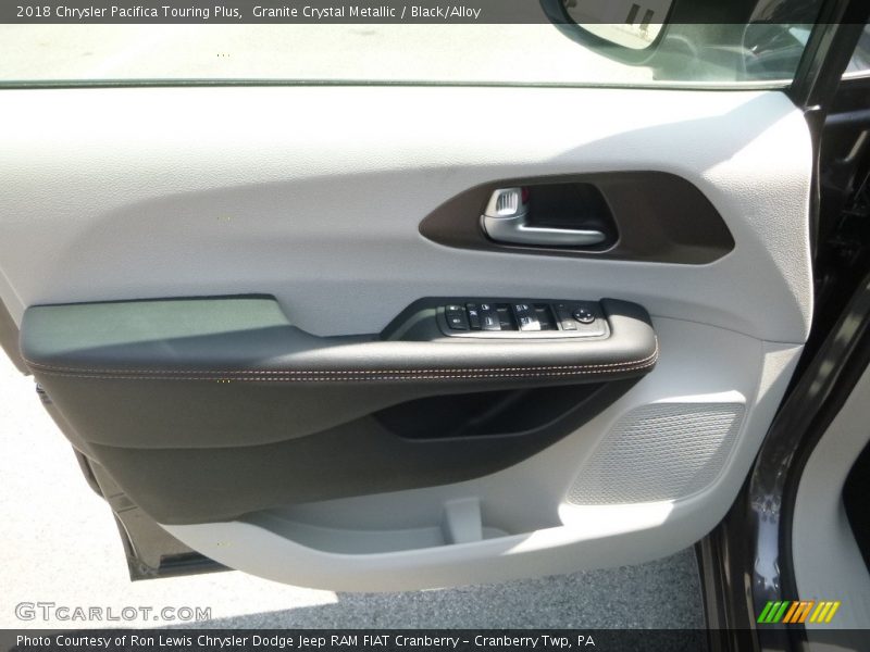 Granite Crystal Metallic / Black/Alloy 2018 Chrysler Pacifica Touring Plus