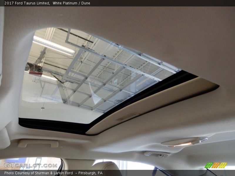 White Platinum / Dune 2017 Ford Taurus Limited