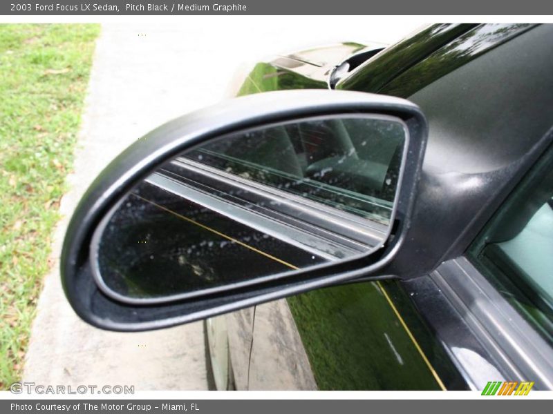 Pitch Black / Medium Graphite 2003 Ford Focus LX Sedan