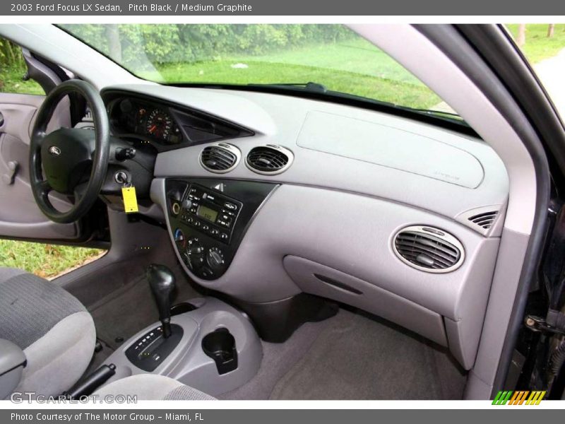 Pitch Black / Medium Graphite 2003 Ford Focus LX Sedan