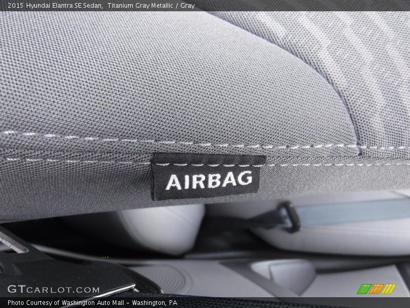 Titanium Gray Metallic / Gray 2015 Hyundai Elantra SE Sedan