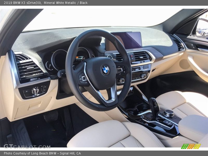 Mineral White Metallic / Black 2019 BMW X3 sDrive30i
