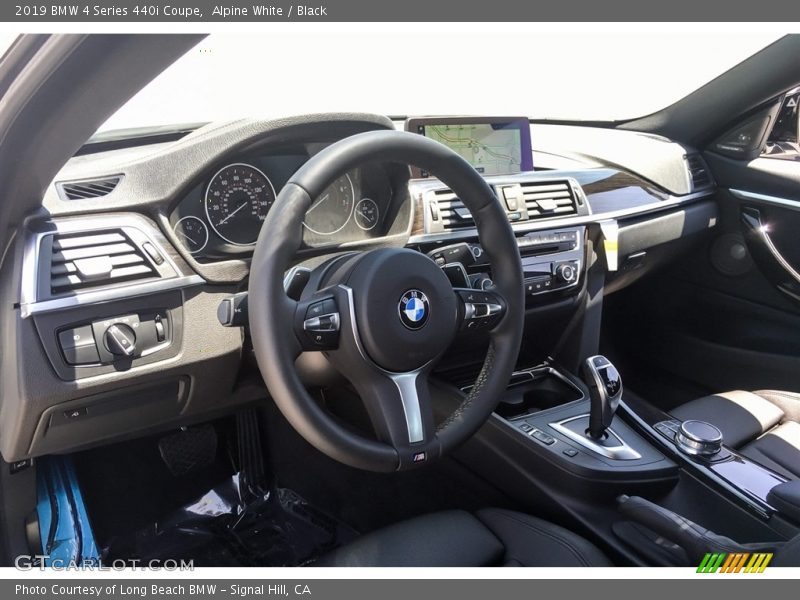 Alpine White / Black 2019 BMW 4 Series 440i Coupe