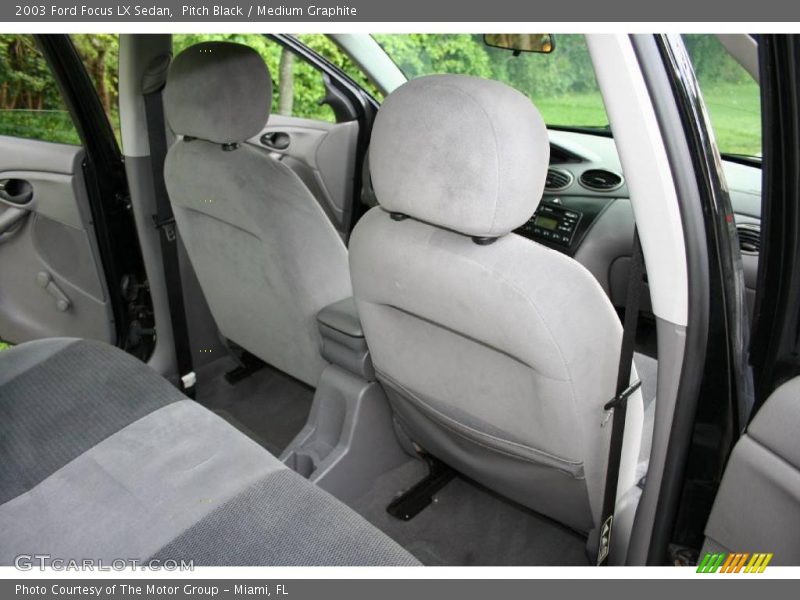 Pitch Black / Medium Graphite 2003 Ford Focus LX Sedan