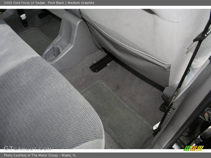 Pitch Black / Medium Graphite 2003 Ford Focus LX Sedan
