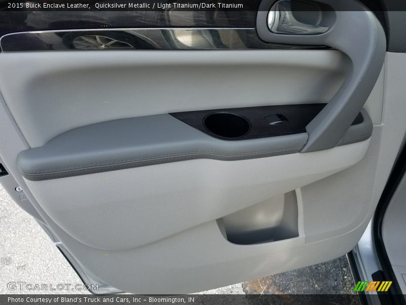 Quicksilver Metallic / Light Titanium/Dark Titanium 2015 Buick Enclave Leather