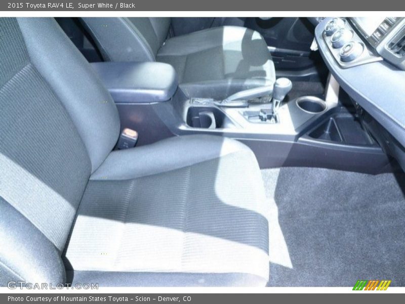 Super White / Black 2015 Toyota RAV4 LE