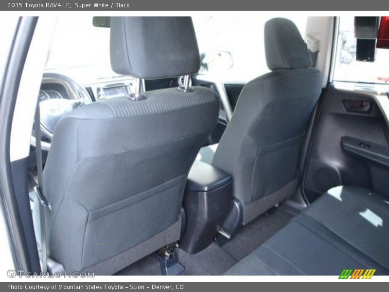 Super White / Black 2015 Toyota RAV4 LE