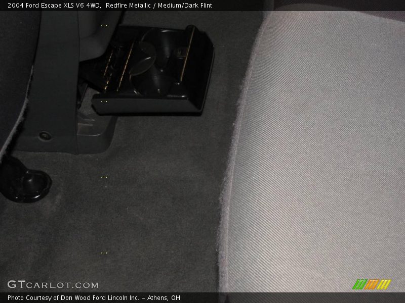 Redfire Metallic / Medium/Dark Flint 2004 Ford Escape XLS V6 4WD