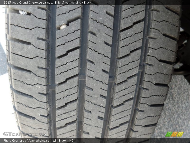 Billet Silver Metallic / Black 2015 Jeep Grand Cherokee Laredo