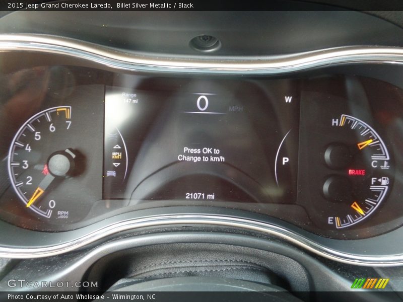 Billet Silver Metallic / Black 2015 Jeep Grand Cherokee Laredo