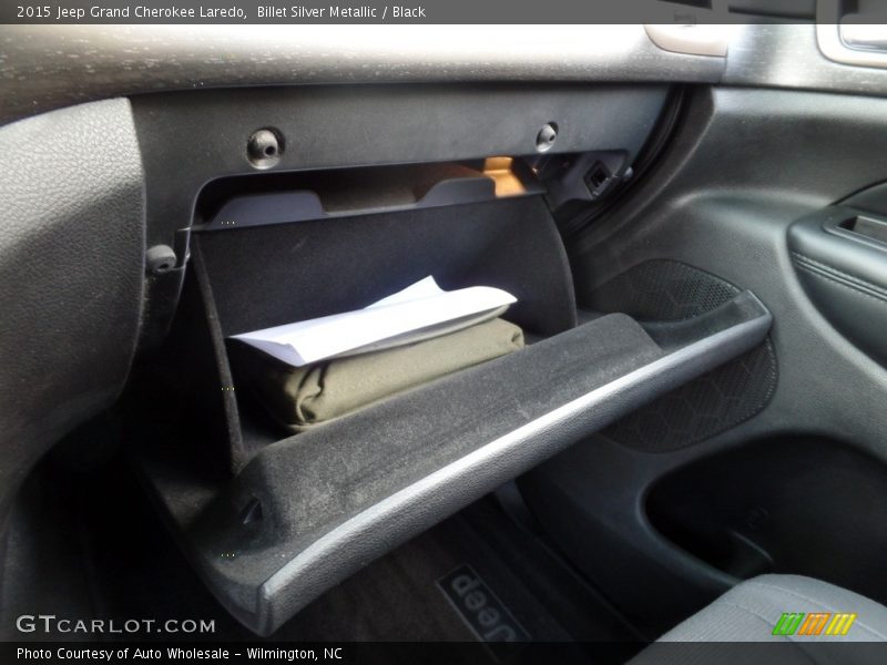 Billet Silver Metallic / Black 2015 Jeep Grand Cherokee Laredo