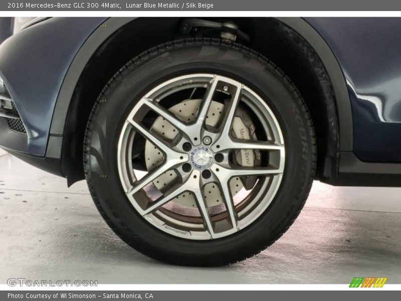 Lunar Blue Metallic / Silk Beige 2016 Mercedes-Benz GLC 300 4Matic