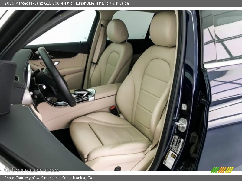 Lunar Blue Metallic / Silk Beige 2016 Mercedes-Benz GLC 300 4Matic