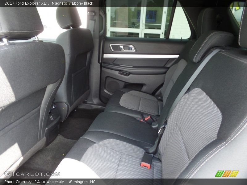 Magnetic / Ebony Black 2017 Ford Explorer XLT