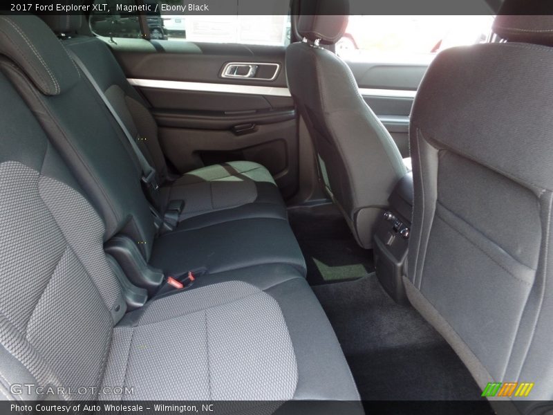 Magnetic / Ebony Black 2017 Ford Explorer XLT