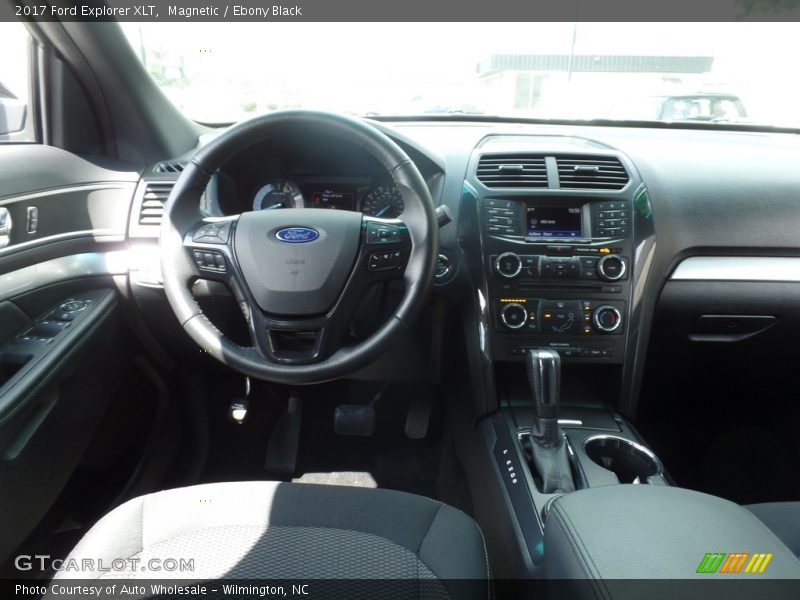 Magnetic / Ebony Black 2017 Ford Explorer XLT