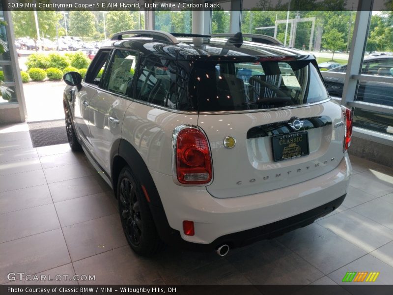 Light White / Carbon Black 2019 Mini Countryman Cooper S E All4 Hybrid