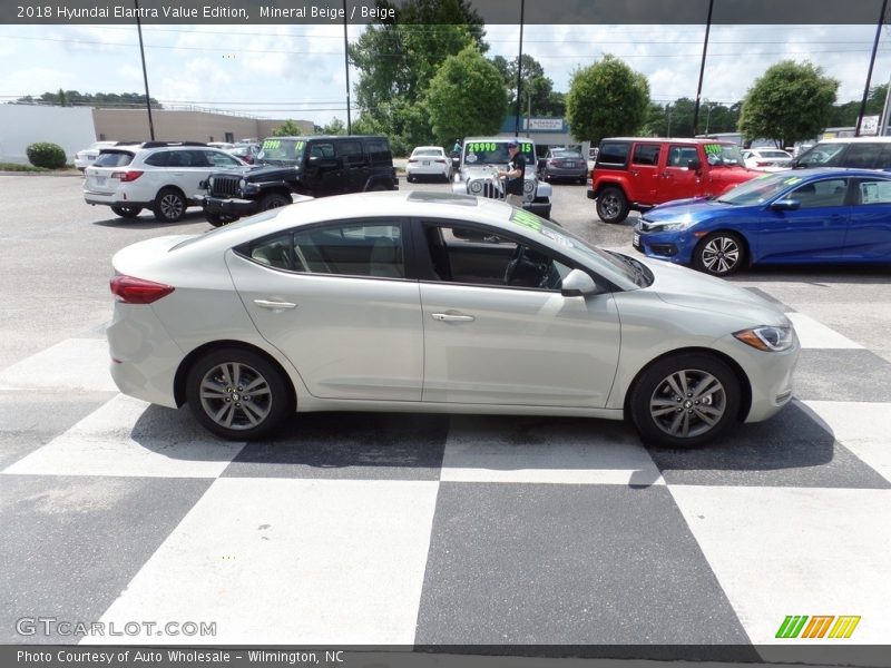 Mineral Beige / Beige 2018 Hyundai Elantra Value Edition