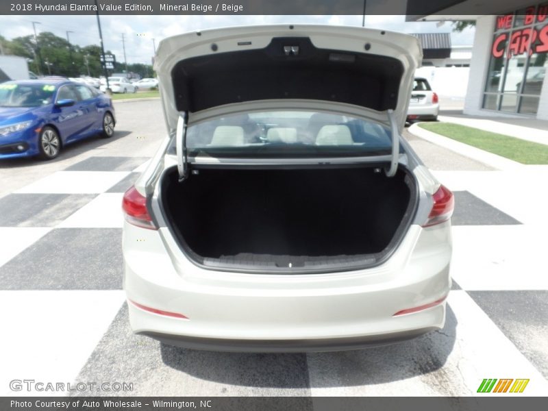 Mineral Beige / Beige 2018 Hyundai Elantra Value Edition