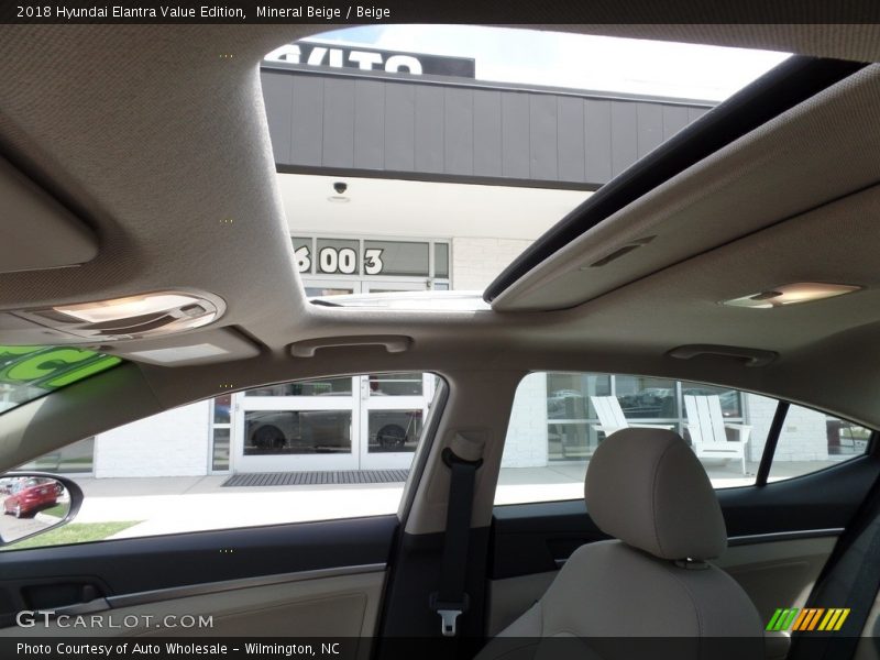 Mineral Beige / Beige 2018 Hyundai Elantra Value Edition