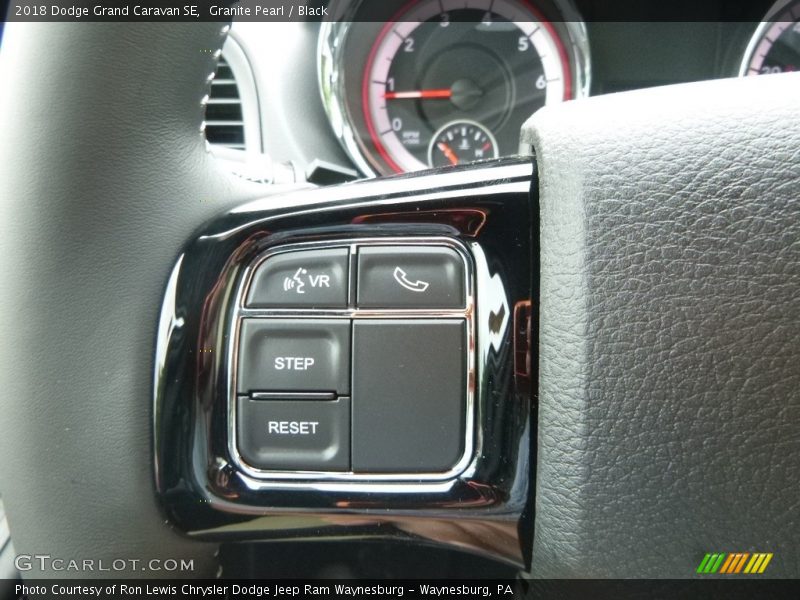 Granite Pearl / Black 2018 Dodge Grand Caravan SE