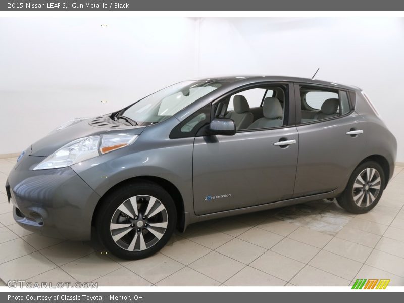 Gun Metallic / Black 2015 Nissan LEAF S