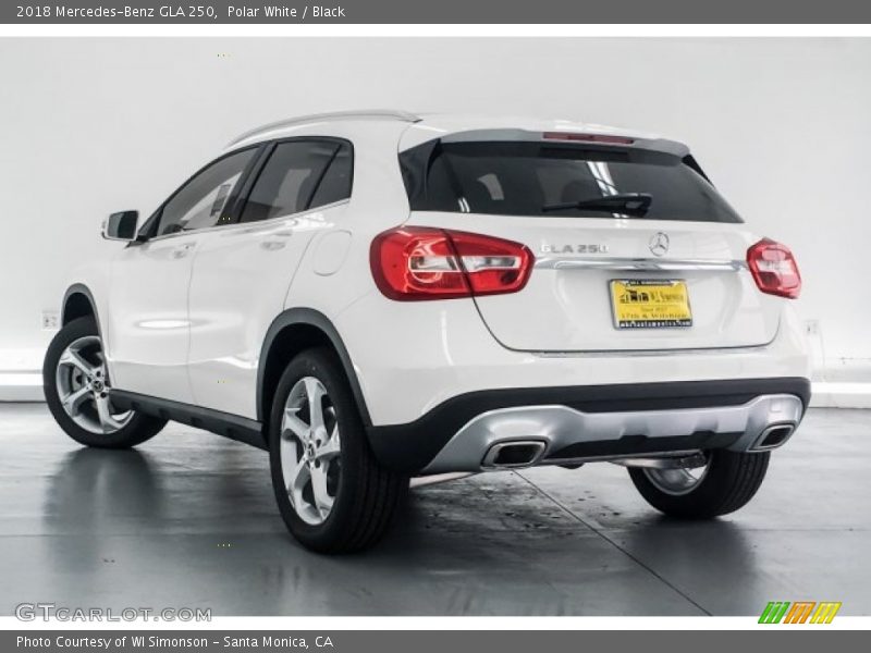 Polar White / Black 2018 Mercedes-Benz GLA 250