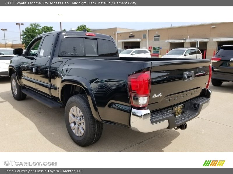 Midnight Black Metallic / Cement Gray 2018 Toyota Tacoma SR5 Access Cab