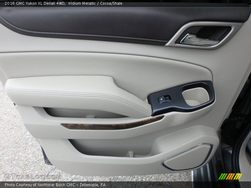 Iridium Metallic / Cocoa/Shale 2016 GMC Yukon XL Denali 4WD