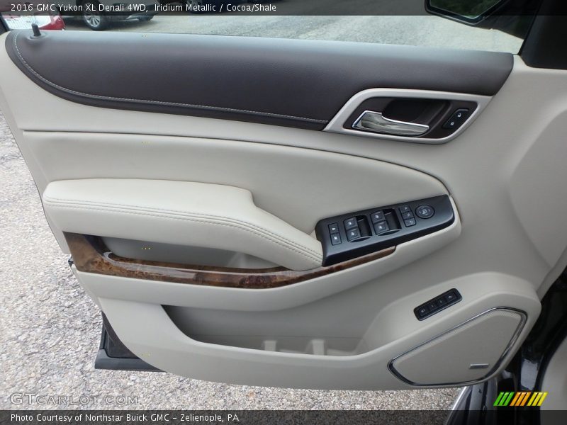 Iridium Metallic / Cocoa/Shale 2016 GMC Yukon XL Denali 4WD