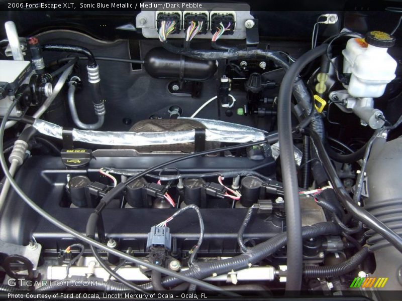 Sonic Blue Metallic / Medium/Dark Pebble 2006 Ford Escape XLT