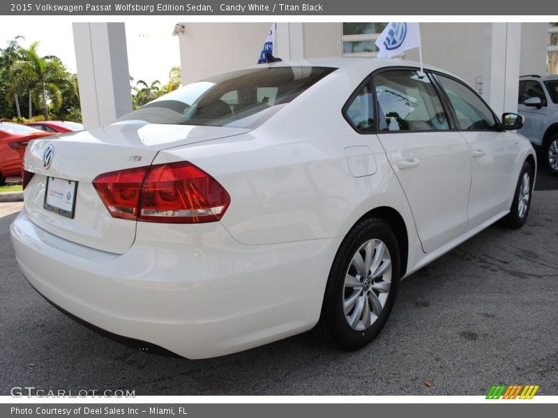 Candy White / Titan Black 2015 Volkswagen Passat Wolfsburg Edition Sedan