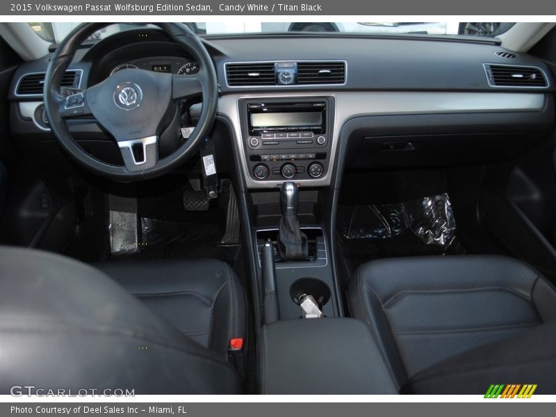 Candy White / Titan Black 2015 Volkswagen Passat Wolfsburg Edition Sedan