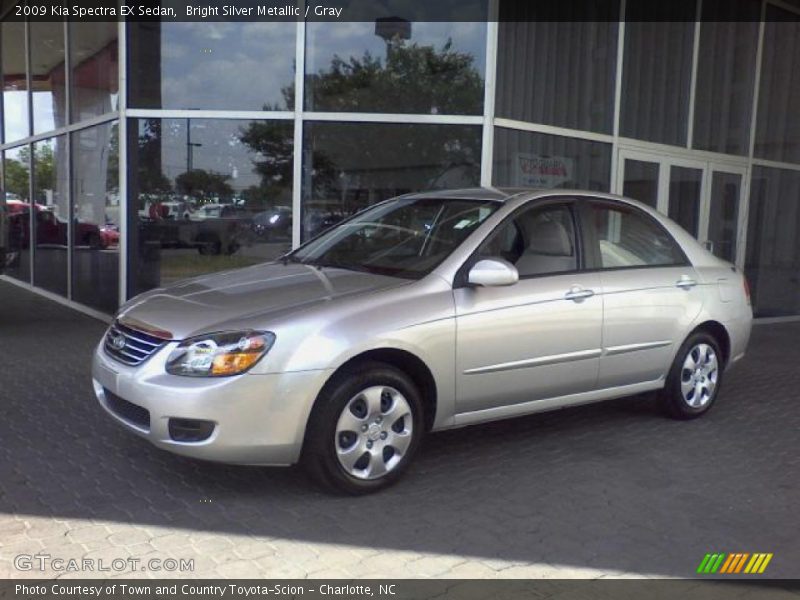 Bright Silver Metallic / Gray 2009 Kia Spectra EX Sedan