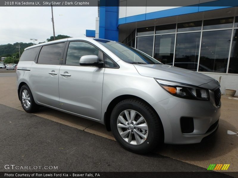 Silky Silver / Dark Graphite 2018 Kia Sedona LX