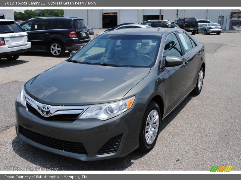 Cypress Green Pearl / Ivory 2012 Toyota Camry LE