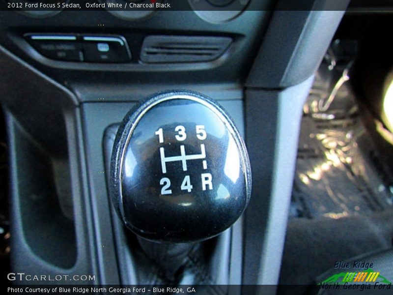 Oxford White / Charcoal Black 2012 Ford Focus S Sedan