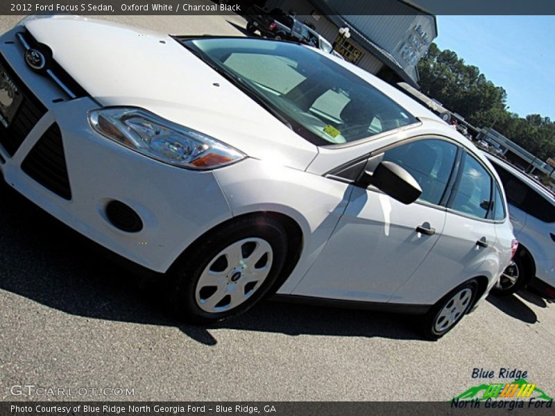 Oxford White / Charcoal Black 2012 Ford Focus S Sedan