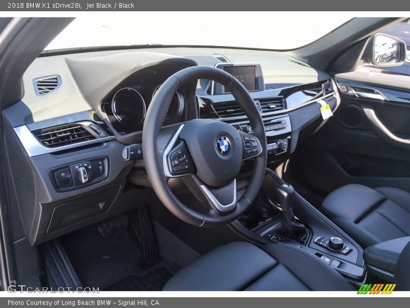 Jet Black / Black 2018 BMW X1 sDrive28i
