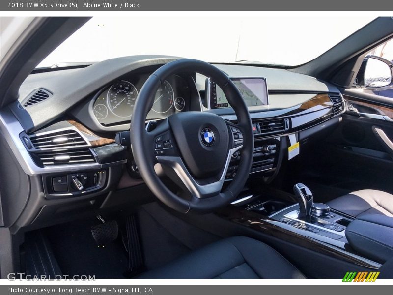 Alpine White / Black 2018 BMW X5 sDrive35i