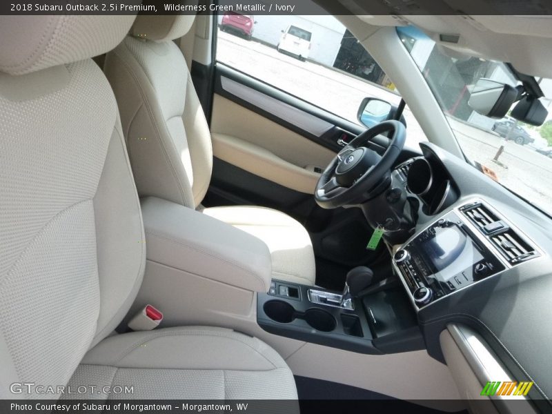 Wilderness Green Metallic / Ivory 2018 Subaru Outback 2.5i Premium