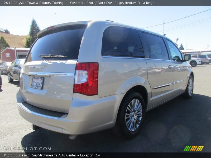 Cashmere Pearl / Dark Frost Beige/Medium Frost Beige 2014 Chrysler Town & Country Touring-L